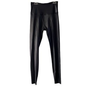 Beyond Yoga black gloss over high waisted leggings